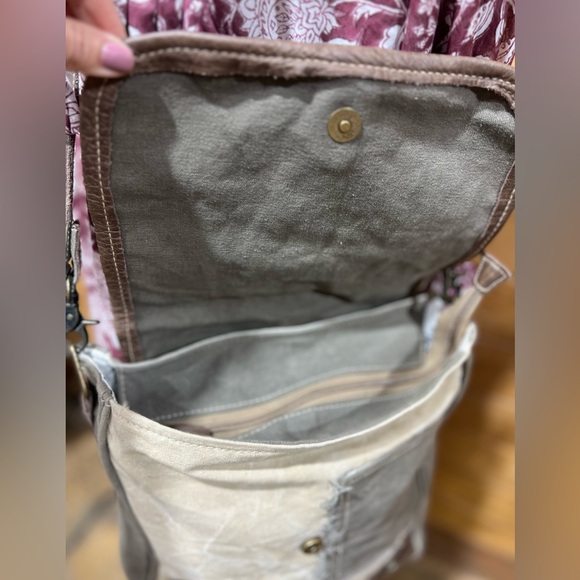 Myra Bag Crossbody Messenger – Canvas & Leather Military Stamp Rustic Boho Style - Picture 7 of 16